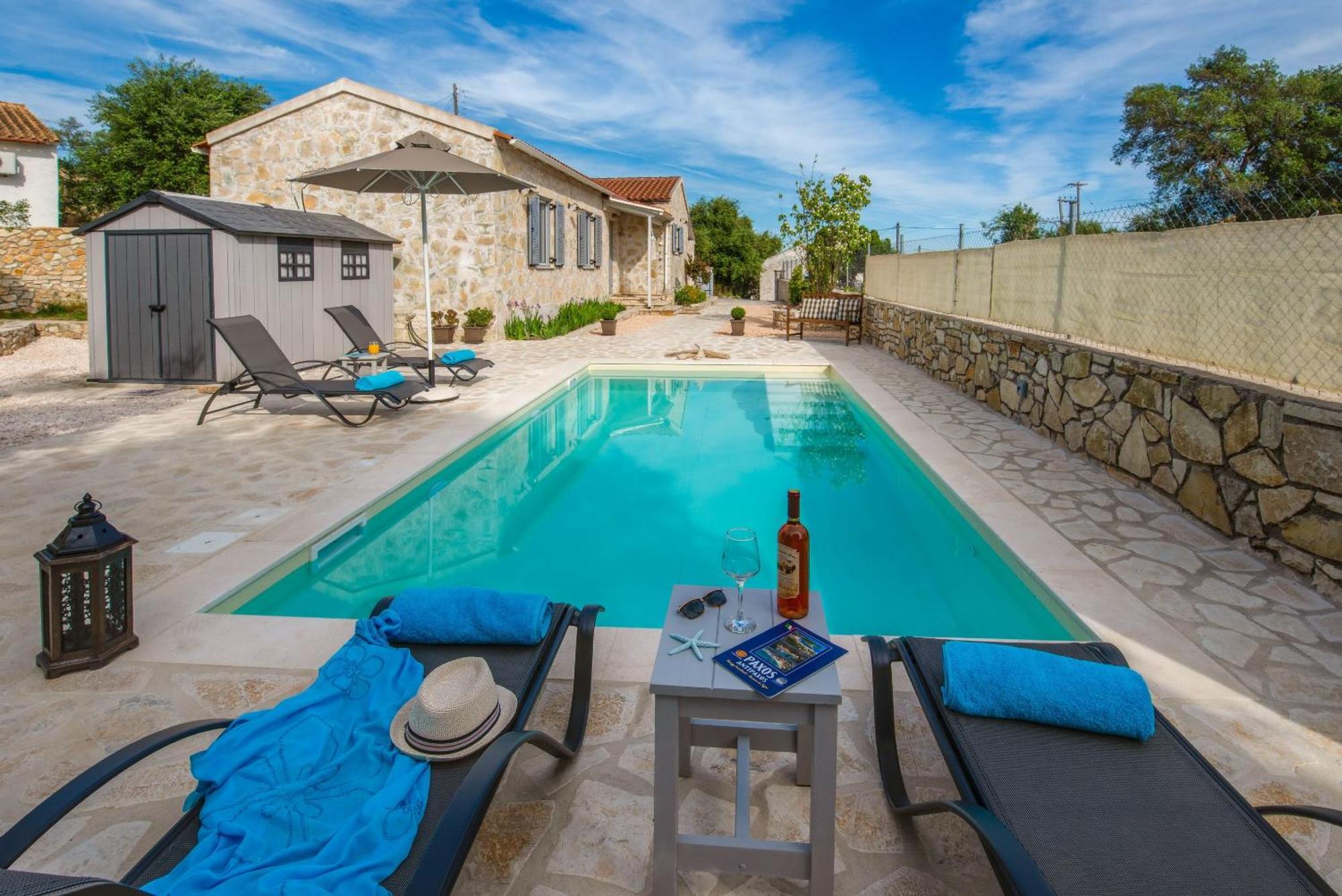 Villa Labovitsa Vlachopoulátika Esterno foto