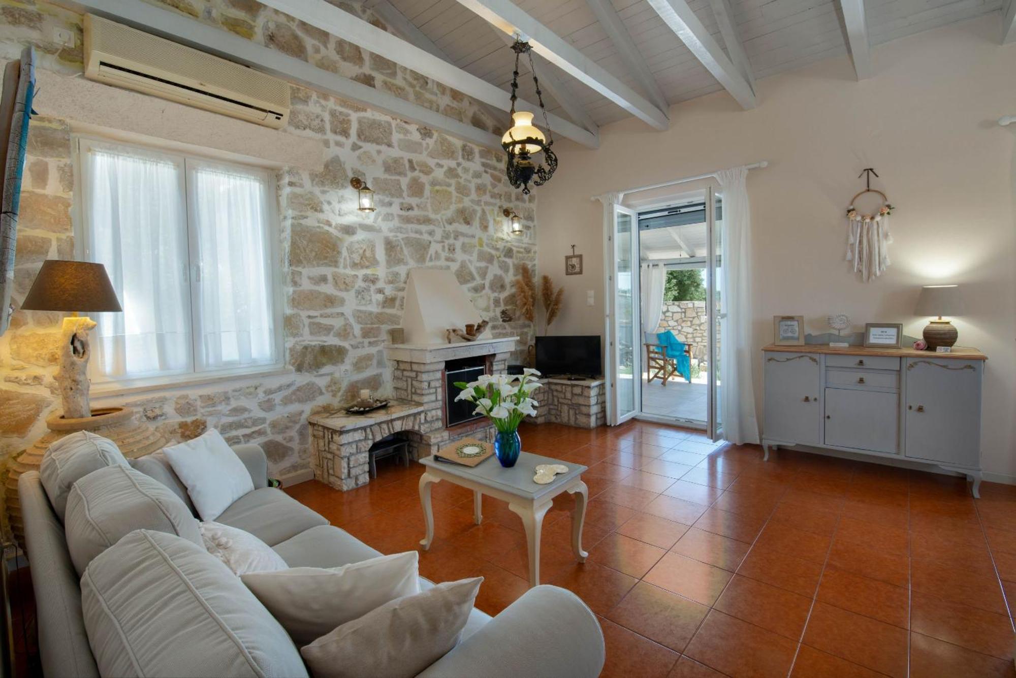 Villa Labovitsa Vlachopoulátika Esterno foto